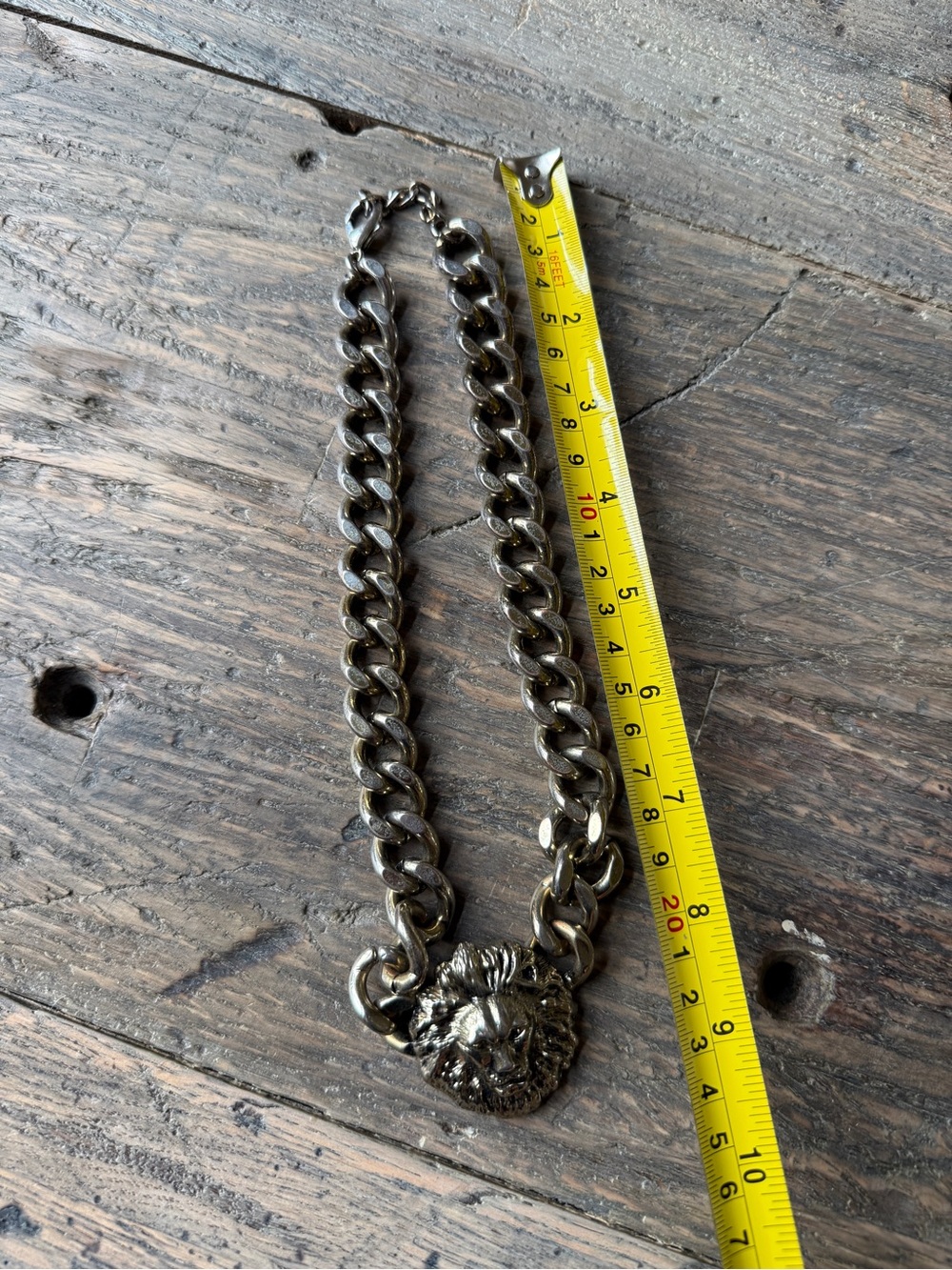Vintage Lion Head Statement Necklace Chunky Gold Tone Curb Chain - Picture 3 of 7